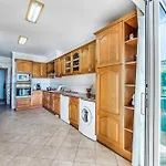 Villa Oceano Patroves